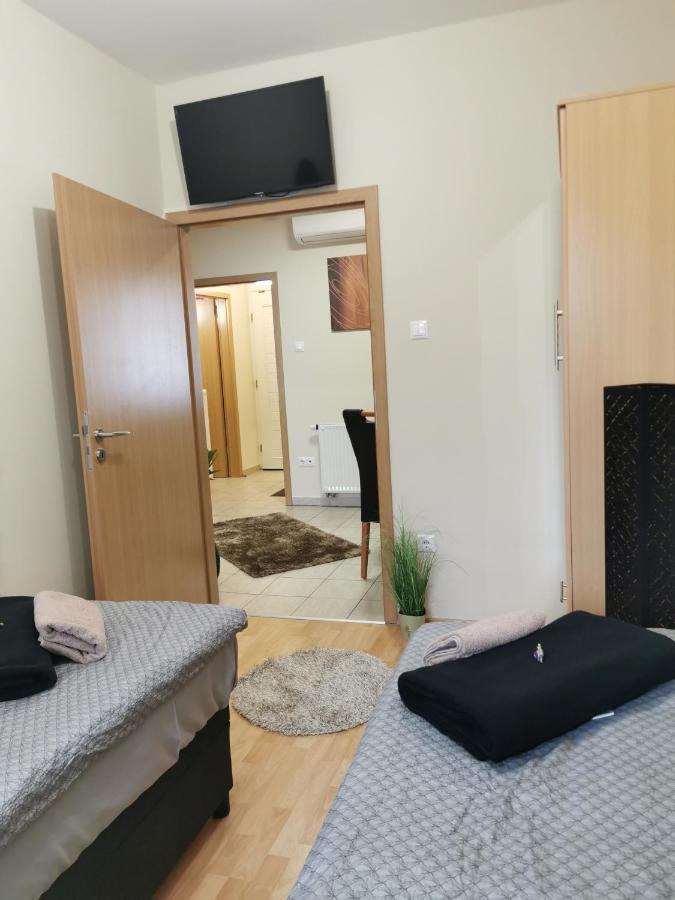 Csabai Apartman Bük Esterno foto