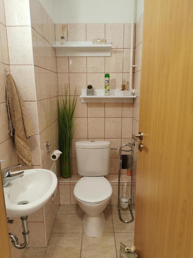 Csabai Apartman Bük Esterno foto