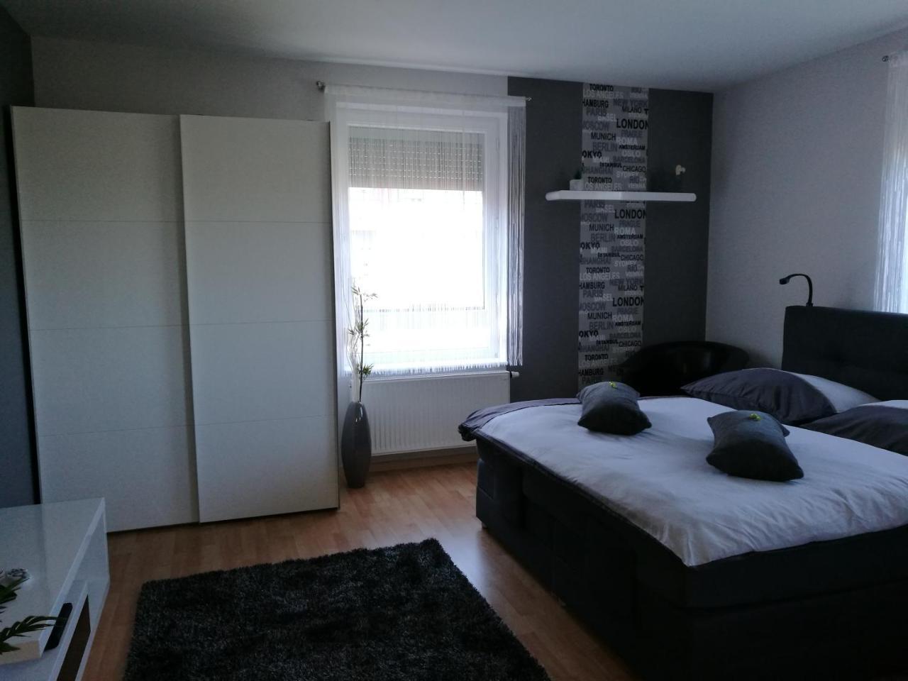 Csabai Apartman Bük Esterno foto